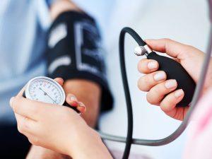 6 Pasos para Mejorar el Tratamiento de la presión Arterial Alta para adultos Mayores
